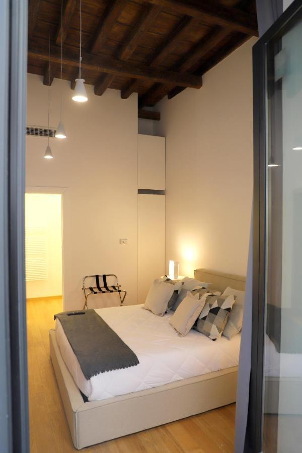 Vista Borgo Antico Bari Exterior foto